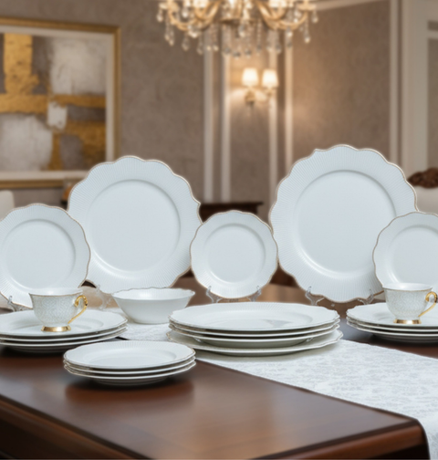 Royal Victoria Dinner Set | 24 Pieces | Velvet
