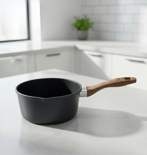 طقم كسرول | 3 أحجام | لون أسود – يد خشبية